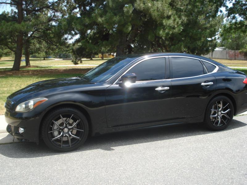 Infiniti M37 4D Sedan 2012