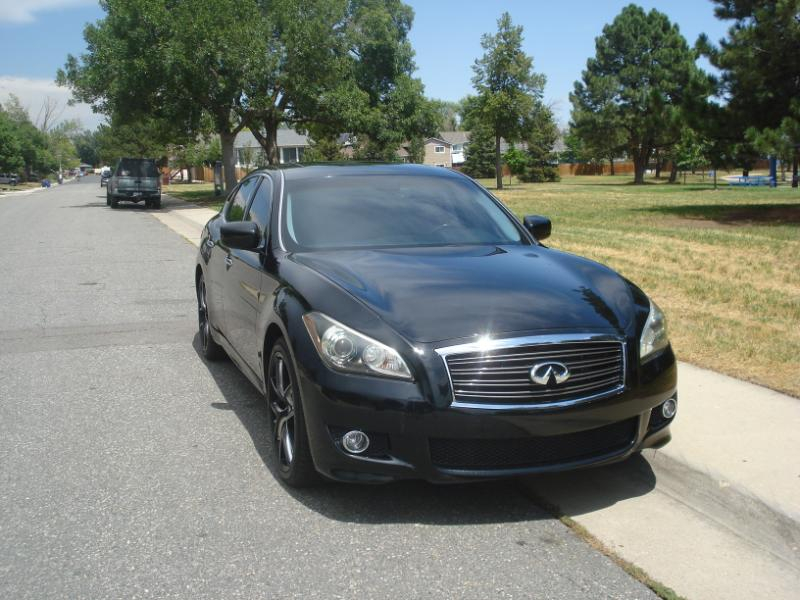 Infiniti M37 4D Sedan 2012