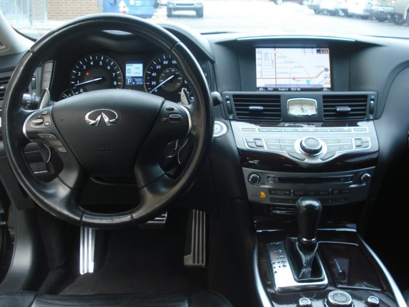 Infiniti M37 photo 12