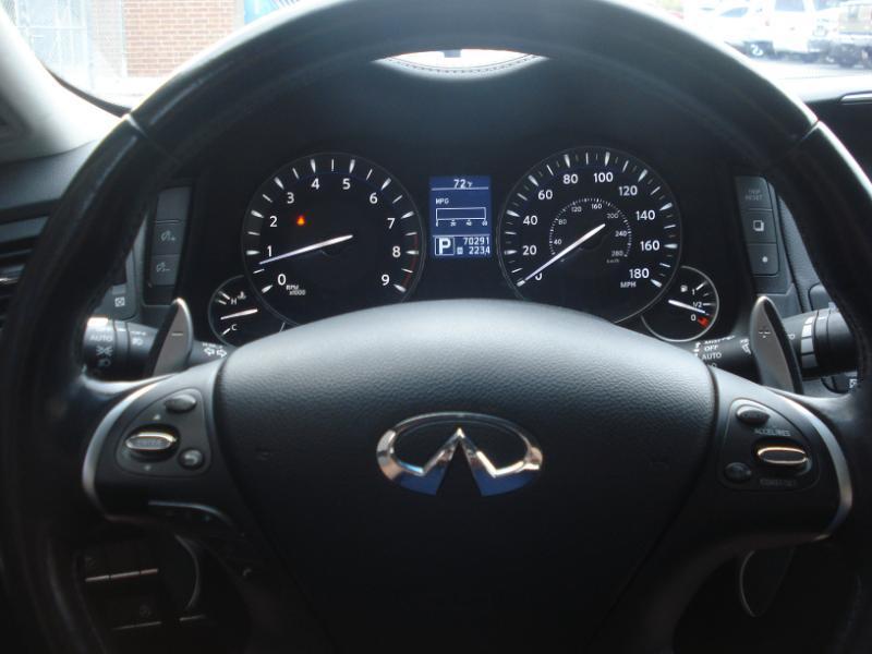 Infiniti M37 photo 19