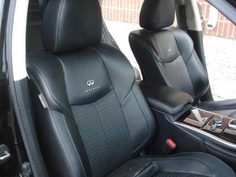Infiniti M37 photo 26