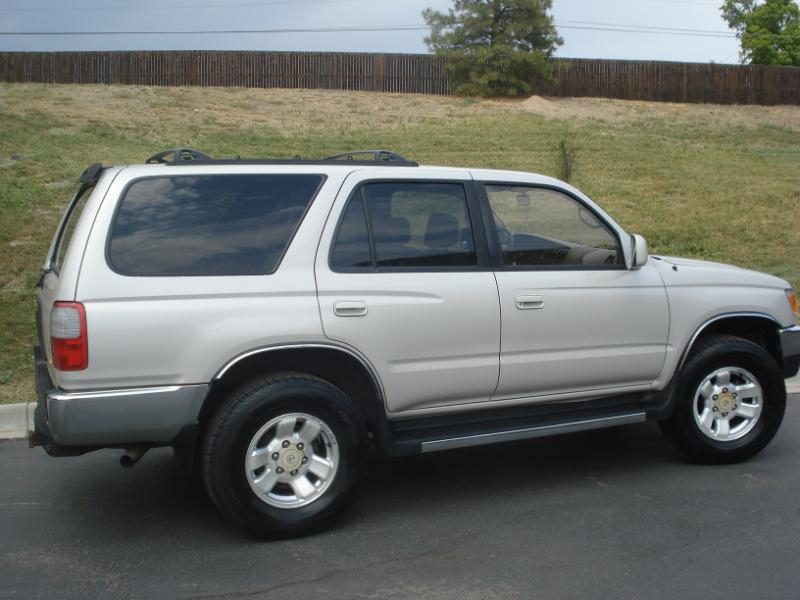 Toyota 4Runner SR5 4WD 1997