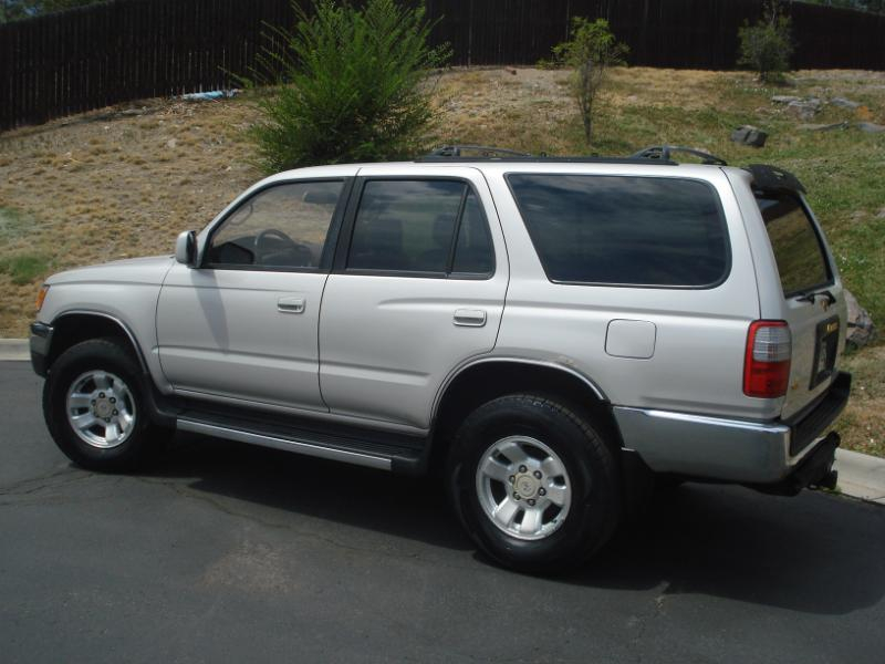 Toyota 4Runner SR5 4WD 1997