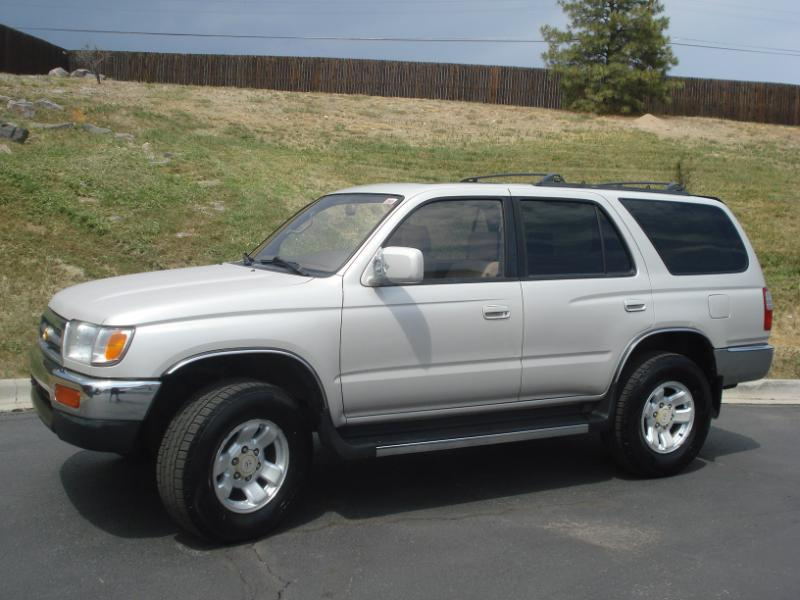 Toyota 4Runner SR5 4WD 1997