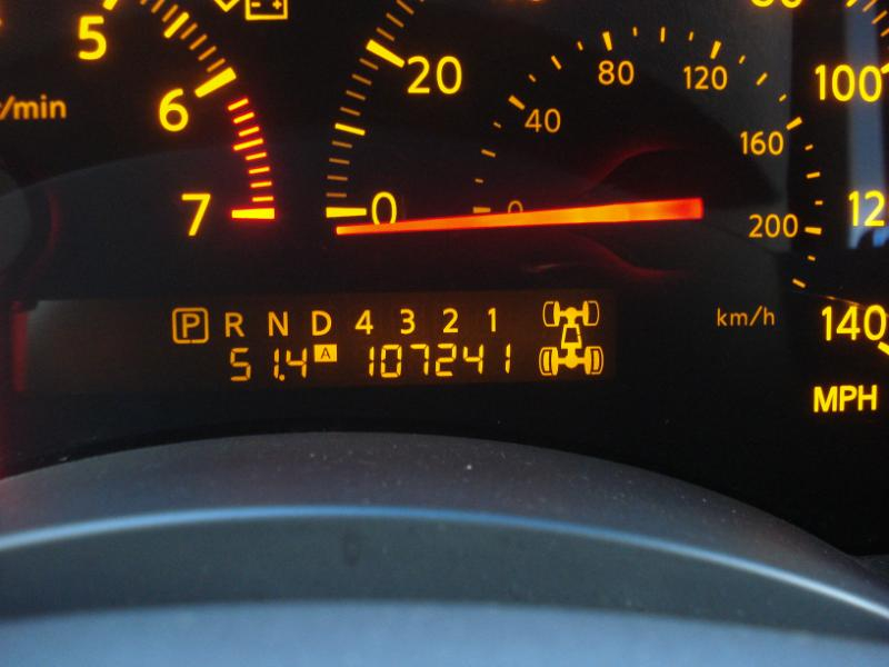 Infiniti QX56 AWD 2004