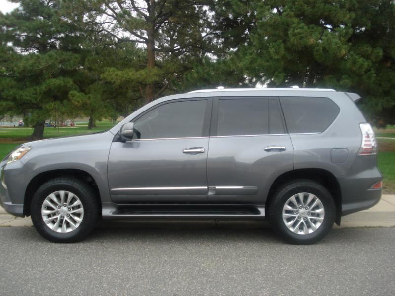 Lexus GX photo 32