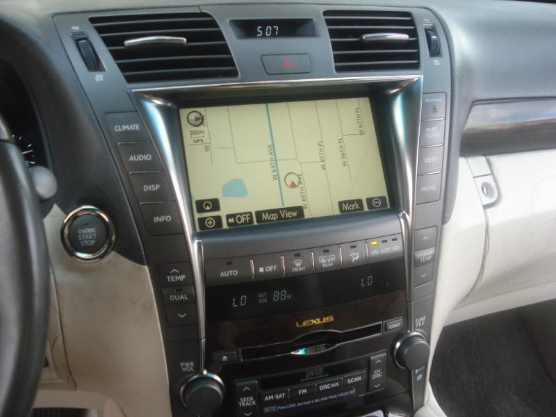 Lexus LS 460 Luxury Sedan 2007