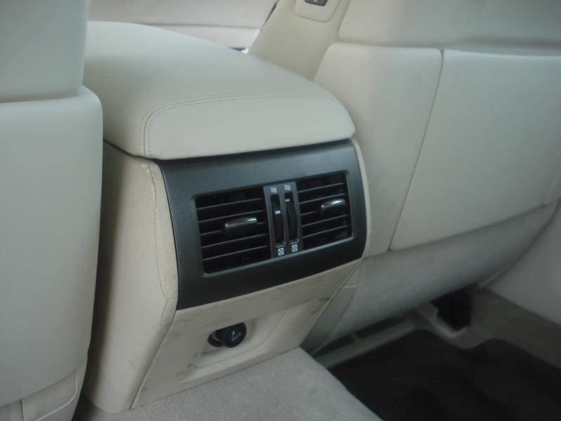 Lexus LS 460 Luxury Sedan 2007