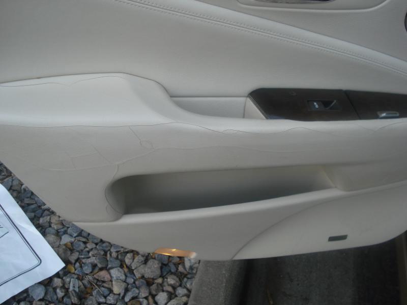 Lexus LS photo 27