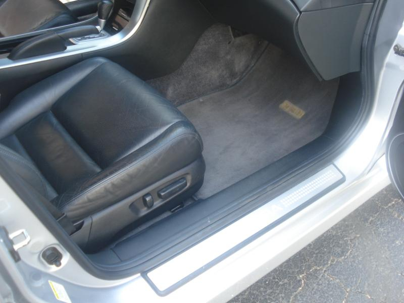 Acura TL 5-Speed AT 2006