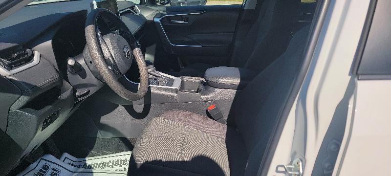 Toyota RAV4 XLE AWD 2023