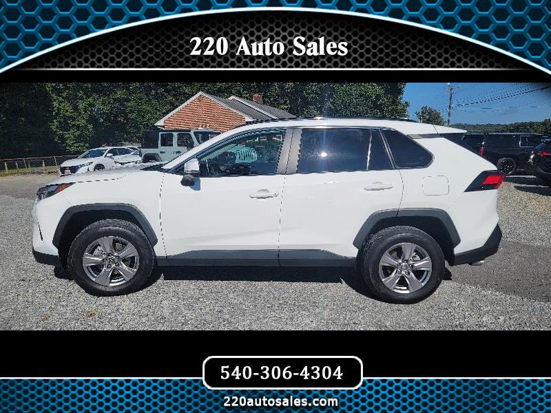 Toyota RAV4 XLE AWD 2023