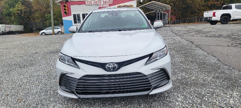 Toyota Camry LE 2023