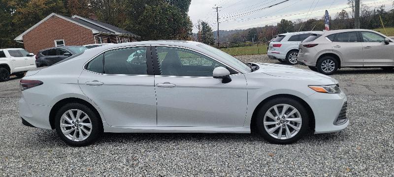 Toyota Camry LE 2023
