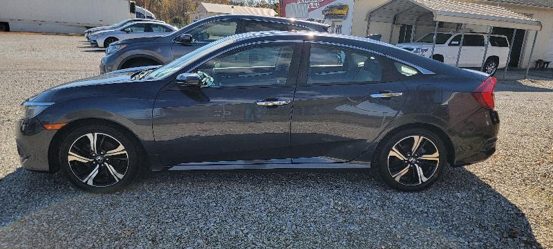 Honda Civic Touring Sedan CVT 2016