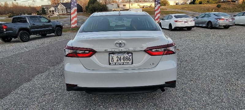Toyota Camry LE 2024