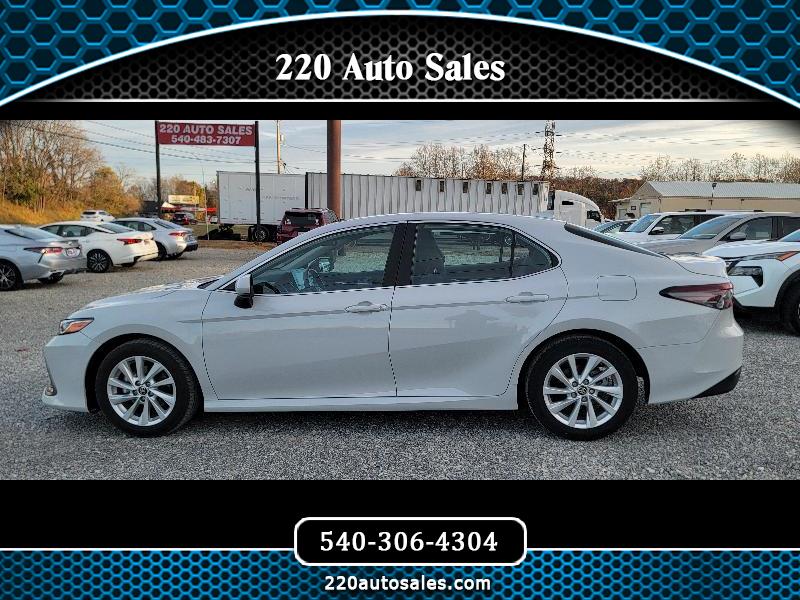 Toyota Camry LE 2024