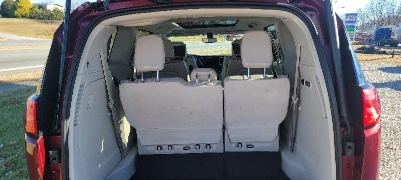 Chrysler Pacifica Limited 2017