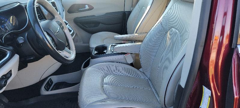 Chrysler Pacifica Limited 2017