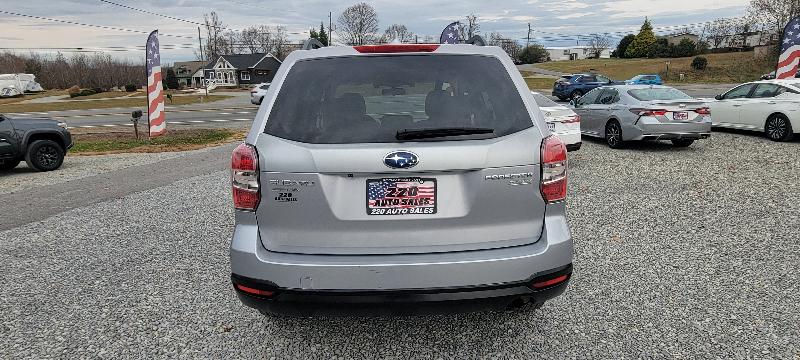 Subaru Forester 2.5i Premium PZEV CVT 2016
