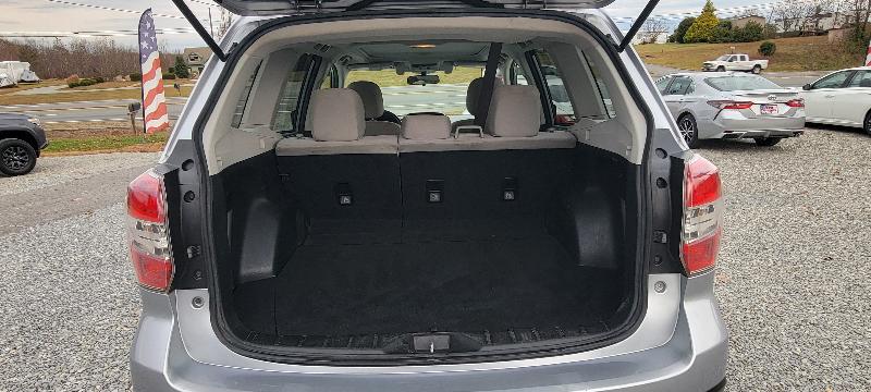 Subaru Forester 2.5i Premium PZEV CVT 2016