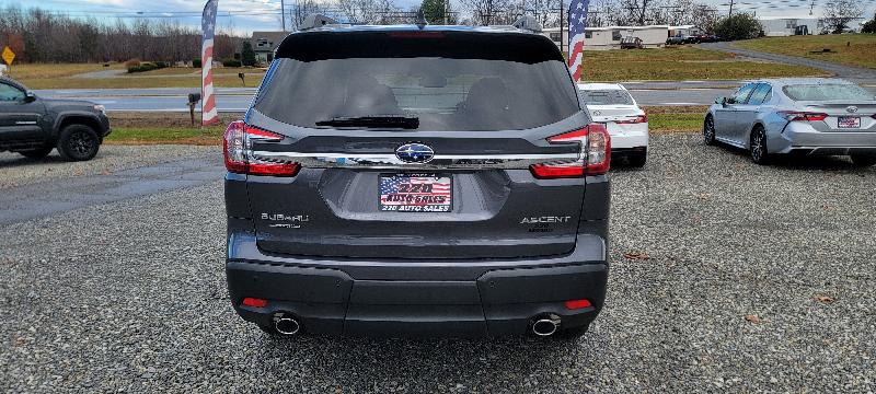 Subaru Ascent Premium 2025