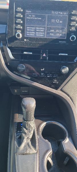 Toyota Camry SE 2021