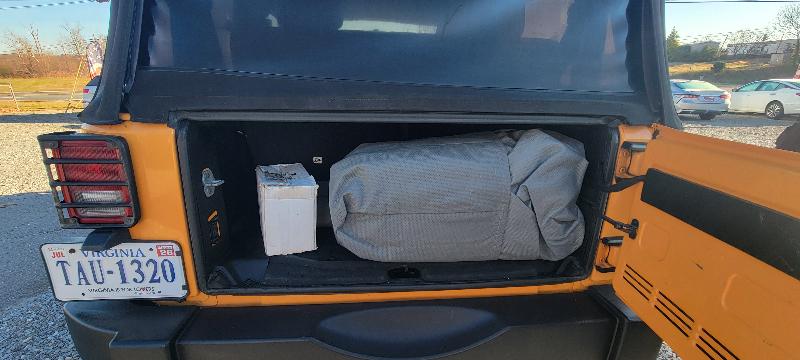 Jeep Wrangler Sport 4WD 2012