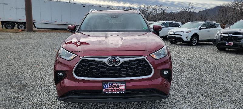 Toyota Highlander XLE 4D SUV AWD 2023