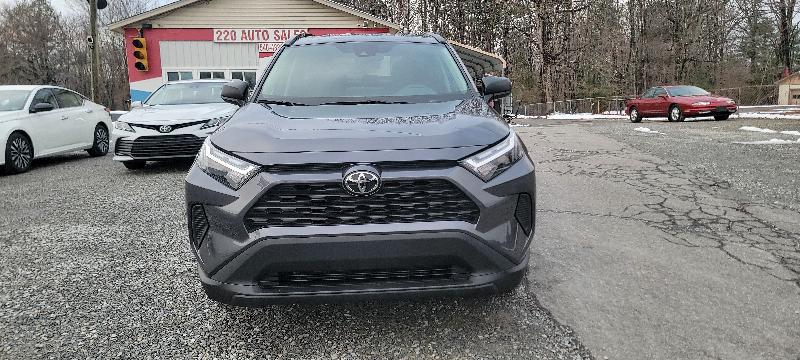 Toyota RAV4 Hybrid LE 2025