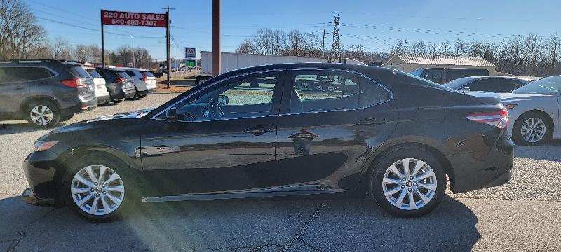 Toyota Camry LE 2019