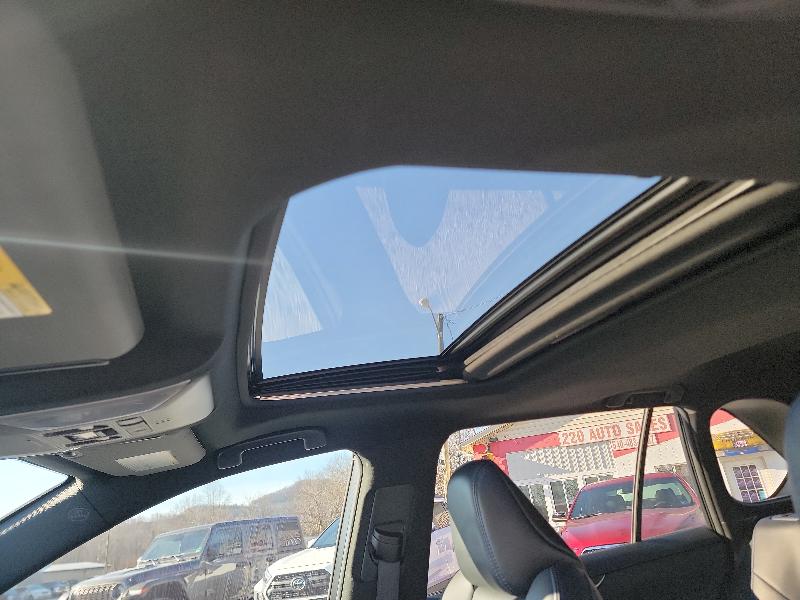 Toyota RAV4 Hybrid XSE 2022