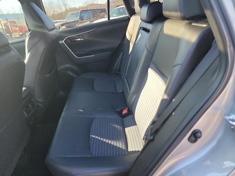 Toyota RAV4 Hybrid XSE 2022