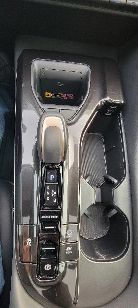 Toyota Crown Limited 4D Sedan AWD 2025