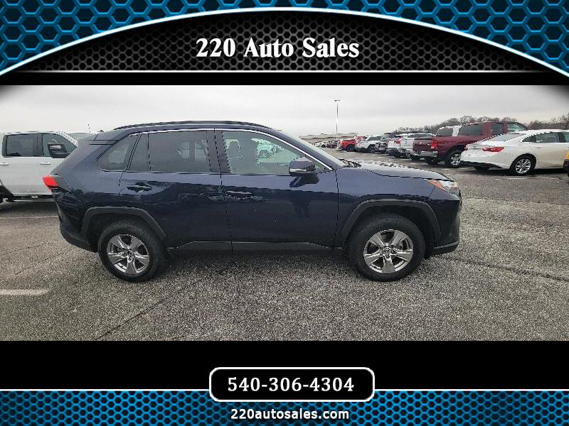 Toyota RAV4 XLE AWD 2024