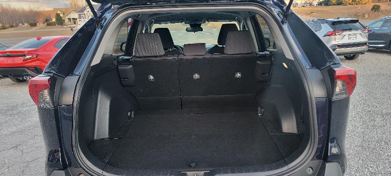 Toyota RAV4 XLE AWD 2024