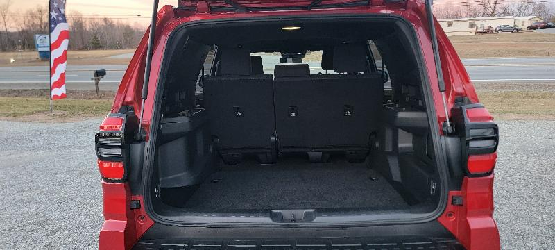 Toyota 4Runner SR5 V6 4D SUV 4WD 2025