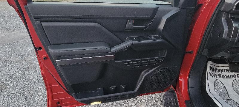 Toyota 4Runner SR5 V6 4D SUV 4WD 2025