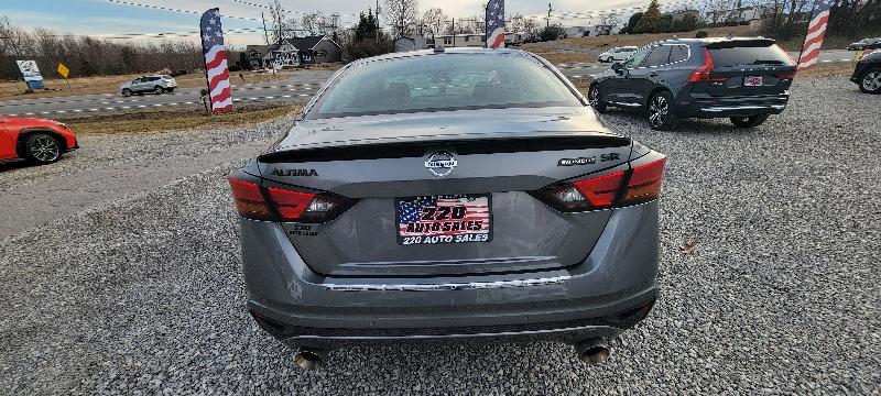 Nissan Altima 2.5 SR 2022