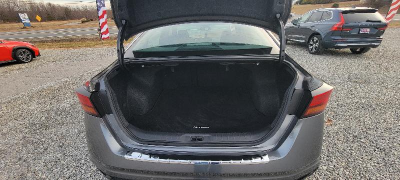 Nissan Altima 2.5 SR 2022