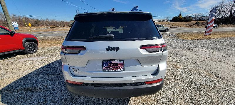 Jeep Grand Cherokee Altitude 4x4 2024