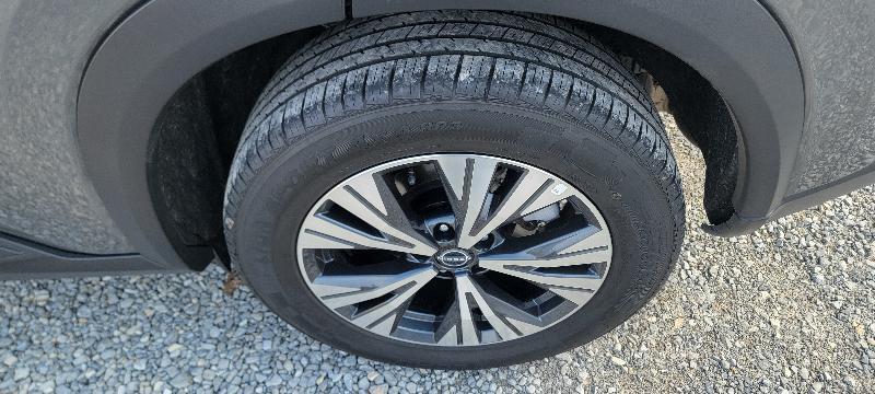 Nissan Pathfinder SV 4WD 2025