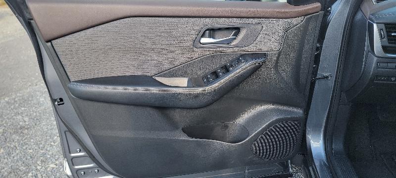 Nissan Pathfinder SV 4WD 2025