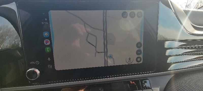 Toyota Camry Hybrid XLE 2025