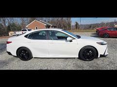 2025 Toyota Camry Hybrid 