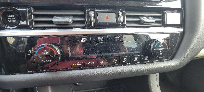 Nissan Pathfinder SV 4WD 2025