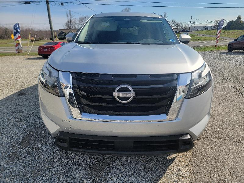 Nissan Pathfinder SV 4WD 2025