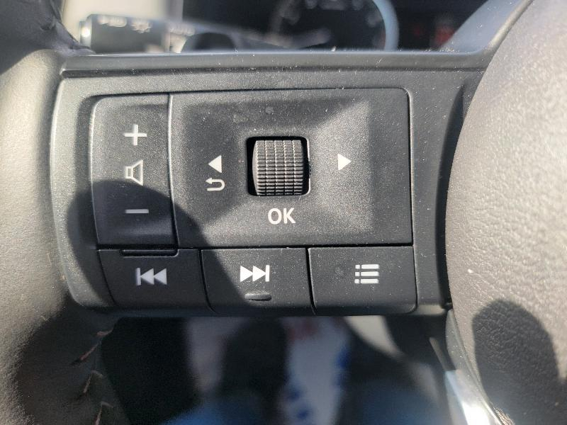 Nissan Pathfinder SV 4WD 2025