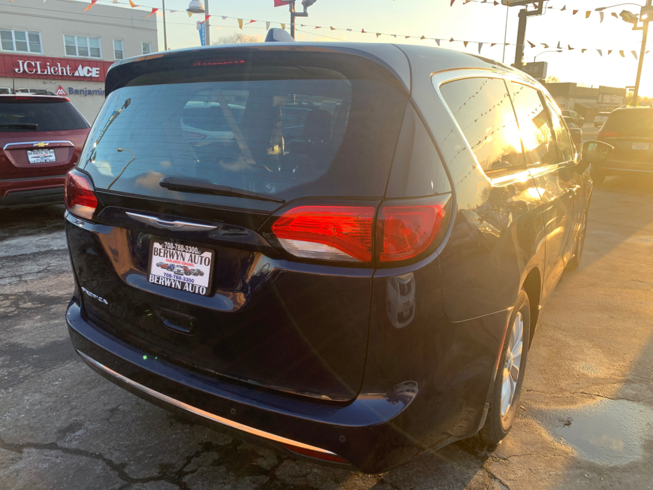 Chrysler Pacifica Touring Plus 2018