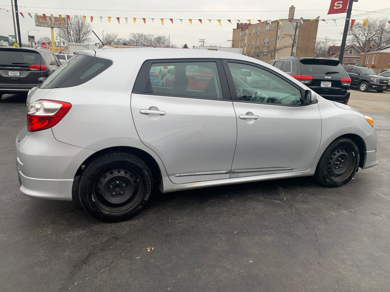 Toyota Matrix S 5-Speed AT 2009